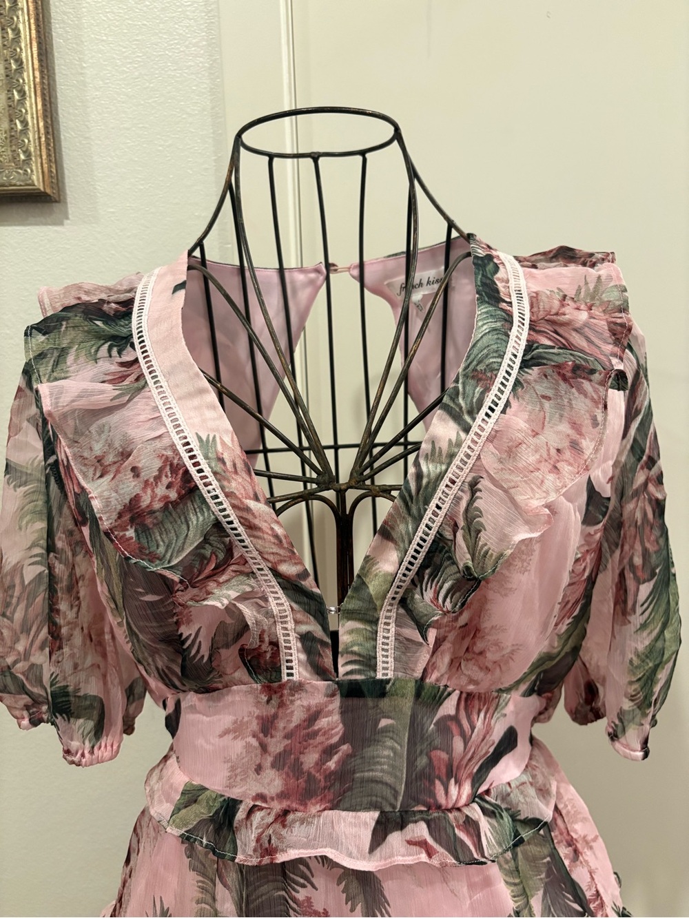 Floral Pink Ruffle Tiered V-Neck Dress with open back. - Picture 3 of 8
